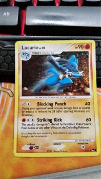 Lucario holo 2/17 pop8 gebruikt - 1