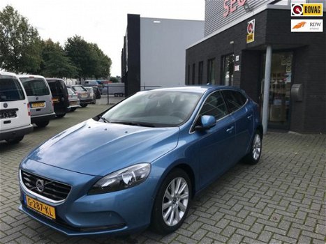 Volvo V40 - 2.0 D2 Summum leder navi parkeerpilot - 1