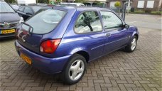 Ford Fiesta - 1.3-8V Trend airco lmv cv