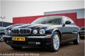 Jaguar XJ - 3.0 V6 Executive AUTOMAAT *YOUNGTIMER* , Leer, Navi, Stoelverwarming - 1 - Thumbnail