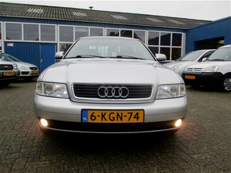 Audi A4 - 1.8-20V 