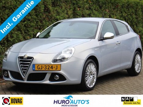 Alfa Romeo Giulietta - 1.4 T 170 PK Exclusive Leder Xenon FM-Navi - 1