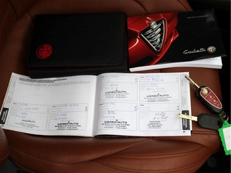 Alfa Romeo Giulietta - 1.4 T 170 PK Exclusive Leder Xenon FM-Navi - 1