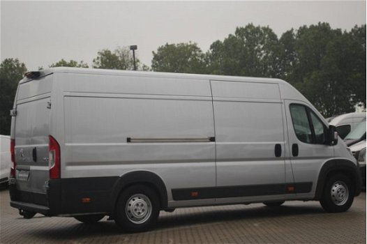 Peugeot Boxer - 435 3.0HDI 177pk L4H2 XT | Airco | Cruise | Camera | Navigatie | Trekhaak | Lease 29 - 1