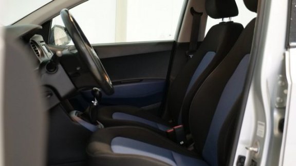 Hyundai i10 - 1.0I I-MOTION COMF.+ LED Pdc Airco Cruise IsoFix stw. en stoelve - 1