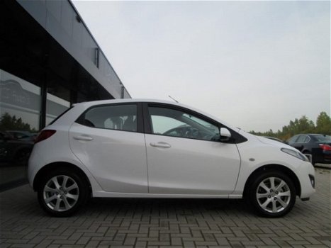 Mazda 2 - 2 1.3 GT-L Airco 5 Deurs Velgen 2011 - 1