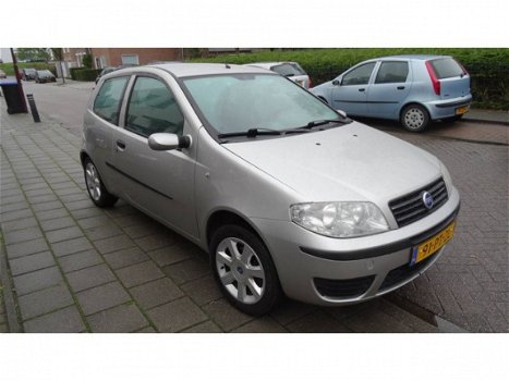 Fiat Punto - 1.4 16v Dynamic Airco - 1