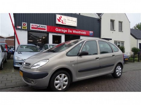 Citroën Xsara Picasso - 1.8i 16V Difference - 1