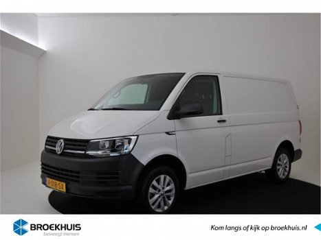 Volkswagen Transporter - L1 H1 - AIRCO - LEER - TREKHAAK - 5400 KM - 1