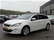 Peugeot 308 SW - 1.6 BlueHDI Blue Lease Executive met trekhaak - 1 - Thumbnail