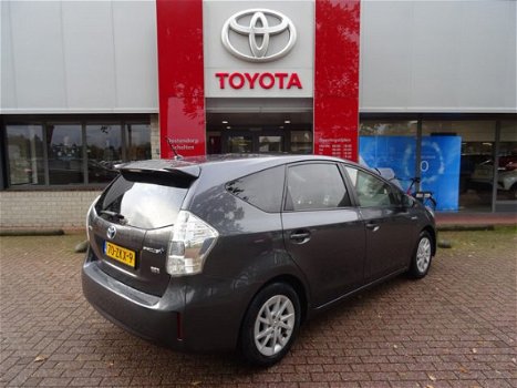 Toyota Prius Wagon - 1.8 Aspiration / Navigatie / Leer / Stoelverwarming / Panoramadak / Parkeercame - 1