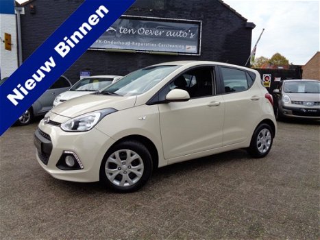 Hyundai i10 - 1.0i i-MOTION COMFORT PLUS / AUTOMAAT / AIRCO / 24.819 KM / NIEUW STAAT / DEALER ONDER - 1