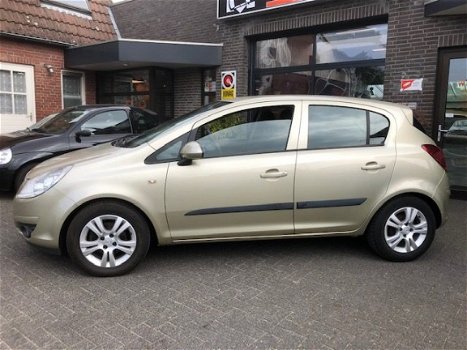 Opel Corsa - 1.2 16V 5D - 1