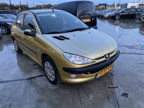 Peugeot 206 - 1.4 HDI 5-DRS - 1