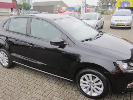 Volkswagen Polo - 1.2 TSI Comfortline - 1