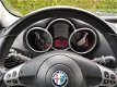 Alfa Romeo 147 - 1.9 JTD Lusso|Vol.Leer|Cruise|Clima - 1 - Thumbnail