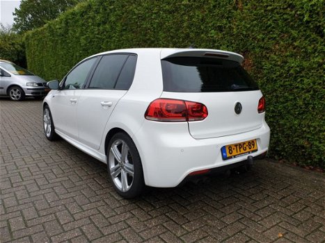 Volkswagen Golf - 2.0-140PK TDI DSG R-Line Highline|Standkachel|145DKM| - 1