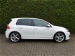 Volkswagen Golf - 2.0-140PK TDI DSG R-Line Highline|Standkachel|145DKM| - 1 - Thumbnail