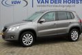 Volkswagen Tiguan - 2.0-141pk. TDI Trend&Fun 4Motion. Trekhaak, airco, navi Nette auto - 1 - Thumbnail