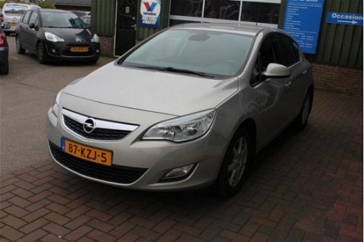 Opel Astra - 1.7 CDTI Ecotec 110pk - 1