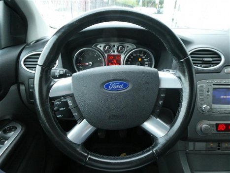 Ford Focus - 1.8 16V 125PK 5drs Limited Navi - 1