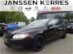 Volvo V70 - 2.5T Momentum 200 PK Lederen Bekleding / Trekgewicht 1800 KG / - 1 - Thumbnail