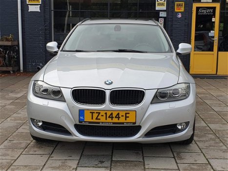 BMW 3-serie Touring - 2.0 318 I AUT 143PK - 1