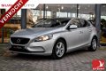 Volvo V40 - T2 Momentum | Navigatie | Trekhaak - 1 - Thumbnail