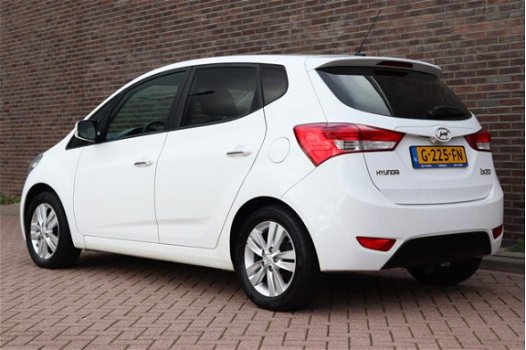 Hyundai ix20 - 1.6i i-Vision | Navigatie | Trekhaak | Climate control | Cruise control | - 1