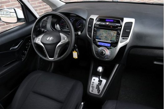 Hyundai ix20 - 1.6i i-Vision | Navigatie | Trekhaak | Climate control | Cruise control | - 1