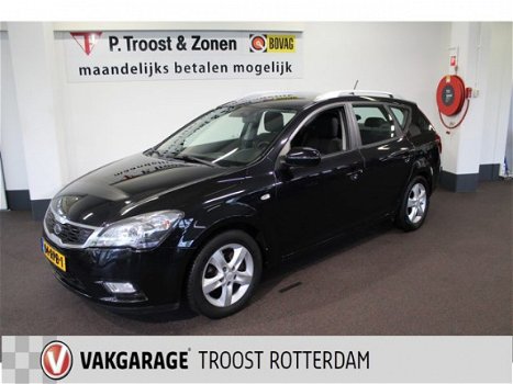 Kia Cee'd - 1.4 CVVT Seven airco / navigatie / cruise control - 1