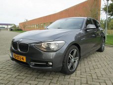 BMW 1-serie - 116d Business Sport