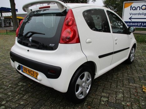 Peugeot 107 - 1.0-12V XS - 1