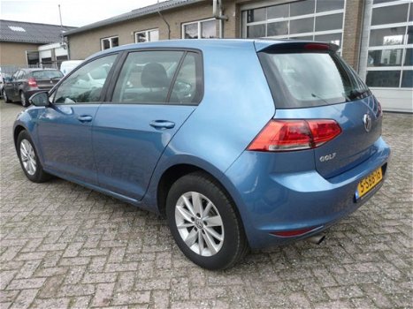 Volkswagen Golf - 1.2 TURBO TSI COFORTLINE 5 DRS - 1