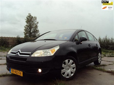 Citroën C4 - 1.6-16V Ligne Ambiance - 1