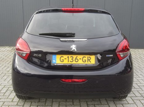 Peugeot 208 - 1.2 * Allure * Climate * Panoramadak *Cruise * Velgen * Autom Inparkeren * Camera * Vi - 1