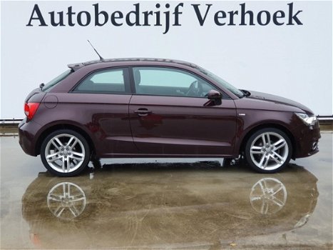 Audi A1 - 1.2 TFSI 2x S-LINE NAVI-XENON-17INCH - 1