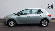 Toyota Auris - 1.6-16V Sol