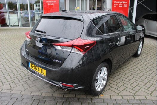 Toyota Auris - 1.2T NAVI PANODAK CLIMA CRUISE LMV - 1