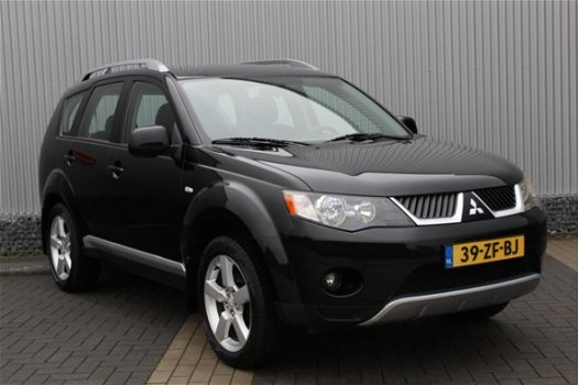 Mitsubishi Outlander - 2.4 Intense 1ste eigenaar, automaat, 4wd, NAP, Trekhaak - 1