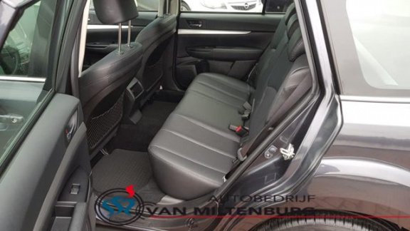 Subaru Outback - 2.0D Executive Leder Panoramadak Camera Trekhaak - 1