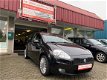 Fiat Grande Punto - 1.4-16V Sport 6-versnellingen, clima control en audio bediening aan het stuur - 1 - Thumbnail