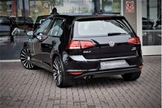 Volkswagen Golf - 1.4 TSI Highline BlueM. / Dealer ond. / Navi / Adaptive cruise