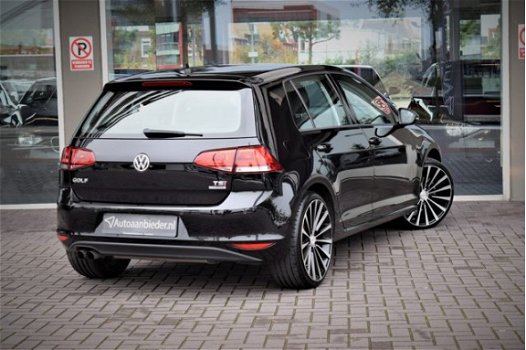 Volkswagen Golf - 1.4 TSI Highline BlueM. / Dealer ond. / Navi / Adaptive cruise - 1