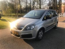 Opel Zafira - 1.6 Business Mooie auto rijdt en schakelt perfect