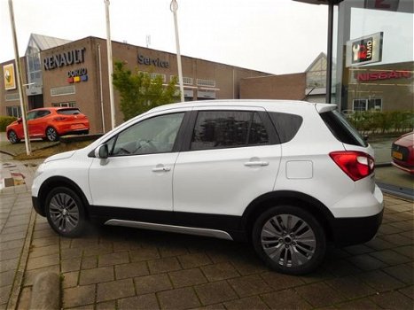 Suzuki SX4 S-Cross - Exclusive - 1