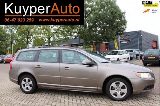 Volvo V70 - 2.0D Momentum goed onderhouden - 1