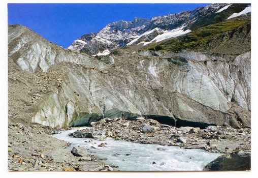 T083 Das Gletschertor des Langgltschers Die Junge Lonza / Lotschental Wallis / Zwitserland - 1