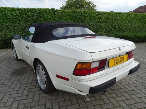 Porsche 944 - 3.0 S2 Cabrio - 1