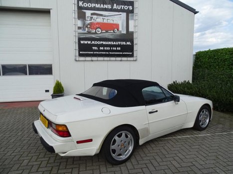 Porsche 944 - 3.0 S2 Cabrio - 1